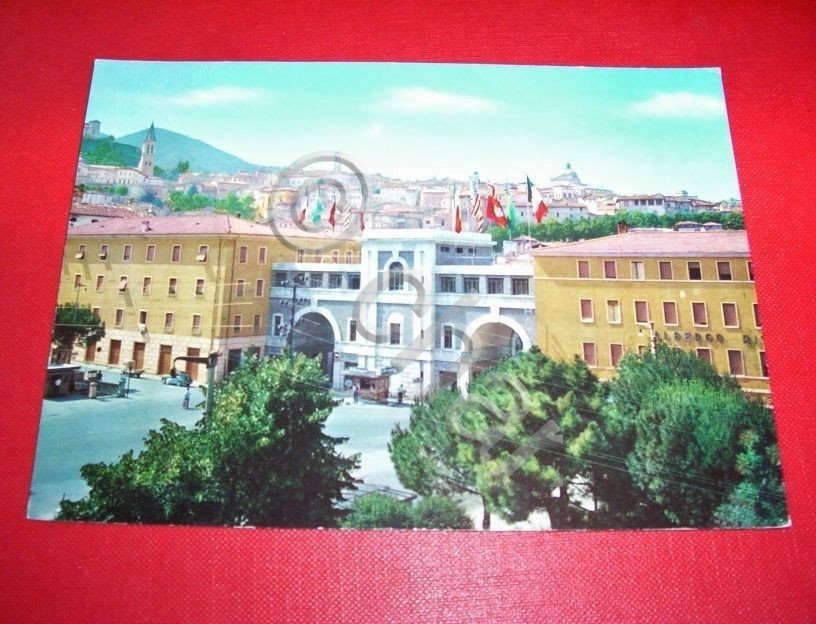 Cartolina Spoleto - Panorama e Porta 1969.
