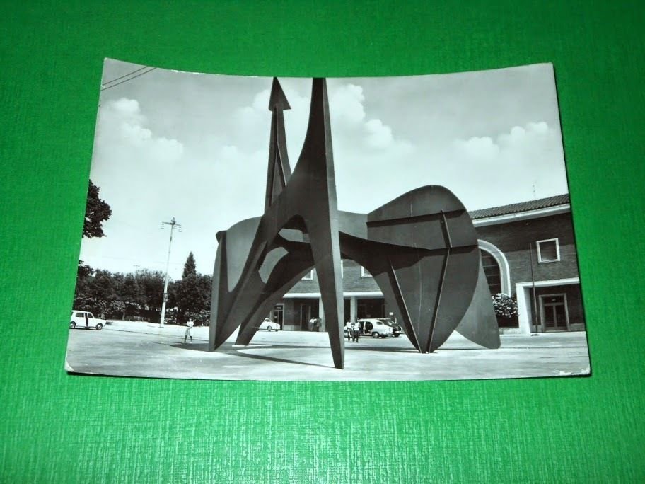 Cartolina Spoleto - Piazzale della Stazione 1964.