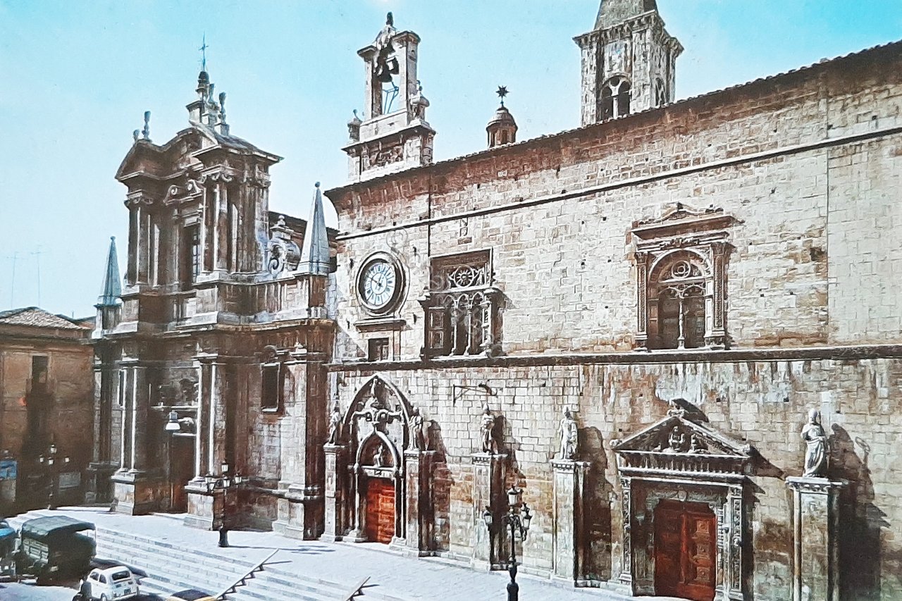 Cartolina Sulmona - Facciata della Chiesa dell' Annunziata - 1977