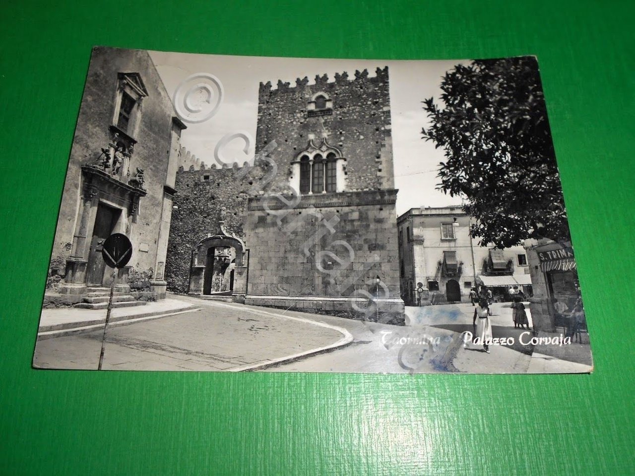 Cartolina Taormina - Palazzo Corvaja 1957.