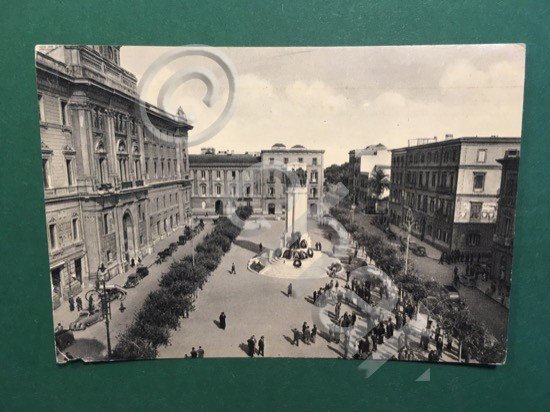 Cartolina Taranto - Piazza Della Vittoria E Monumento Ai Caduti …