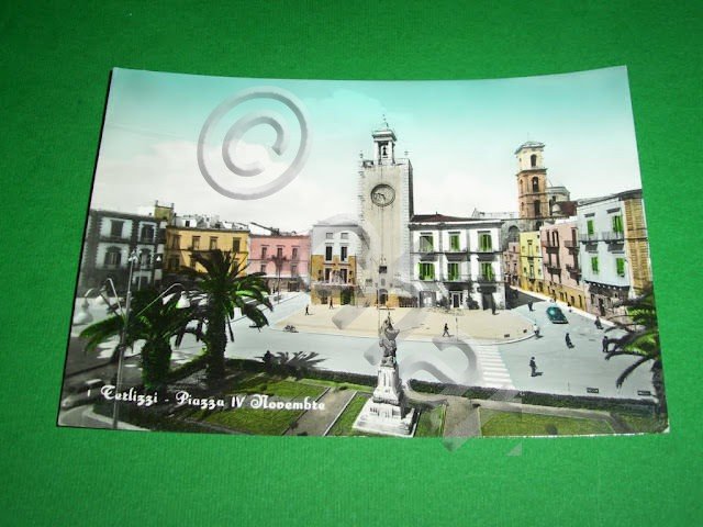 Cartolina Terlizzi ( Bari ) - Piazza IV Novembre 1960 …
