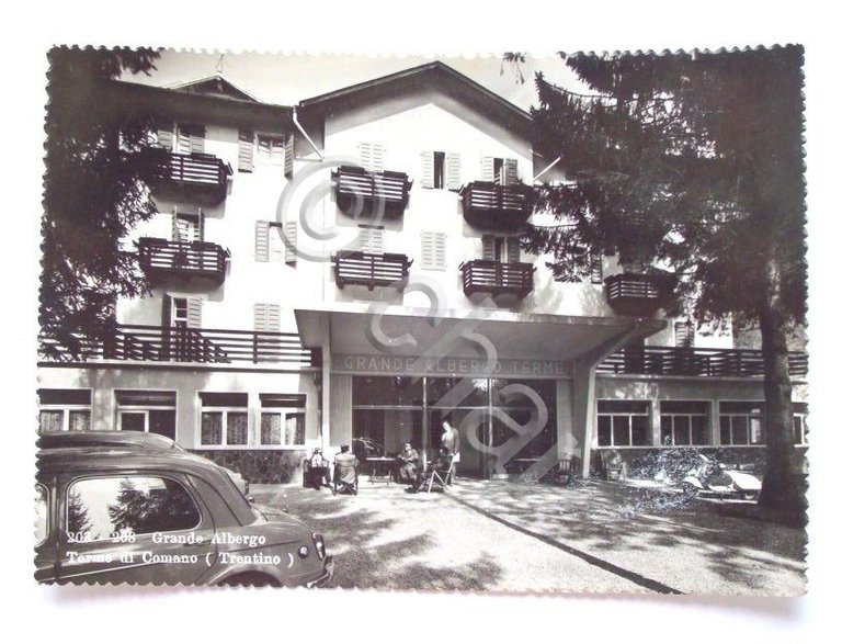 Cartolina Terme di Comano - Grande Albergo 1950 ca