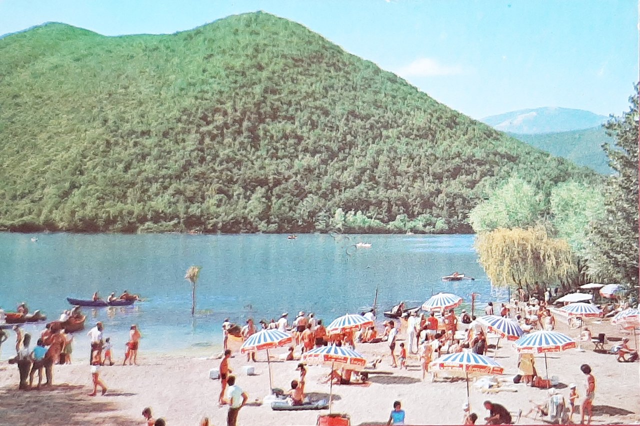 Cartolina Terni - Lago di Piediluco - Spiaggia - 1972