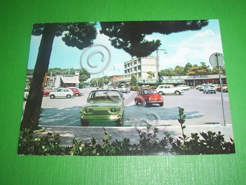 Cartolina Tirrenia - Largo Belvedere 1966.