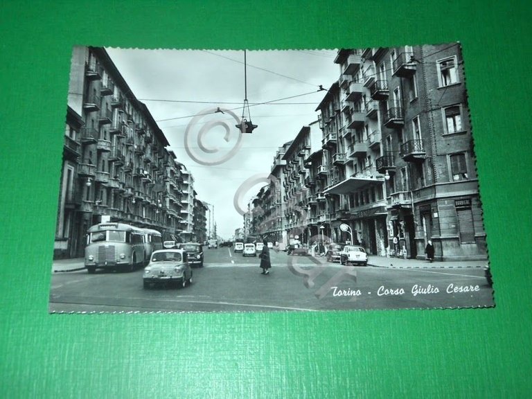 Cartolina Torino -- Corso Giulio Cesare 1950 ca