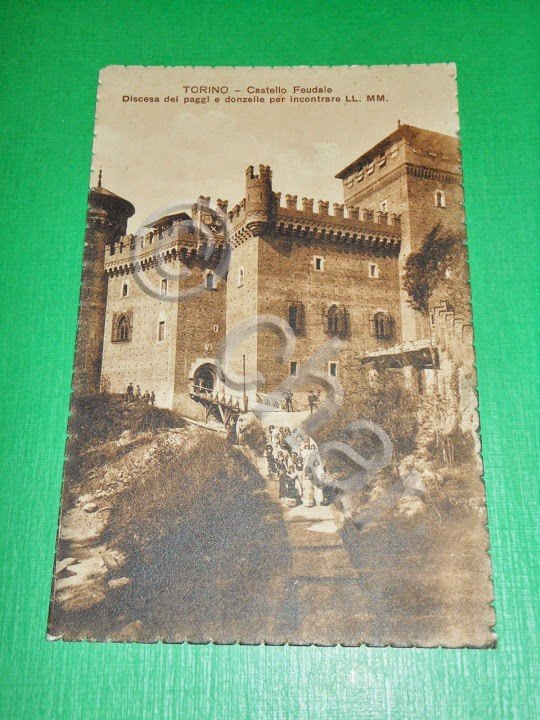 Cartolina Torino - Castello Feudale - Discesa di paggi e … | Immagine Gallery 2