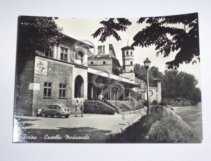 Cartolina Torino - Castello Medioevale 1965