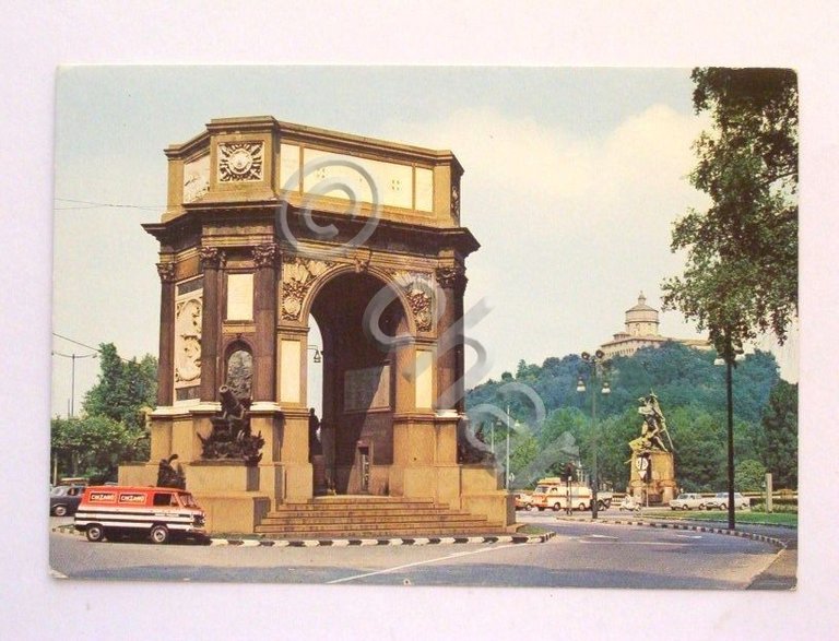 Cartolina Torino - Monumento all' Artigliere 1970 ca