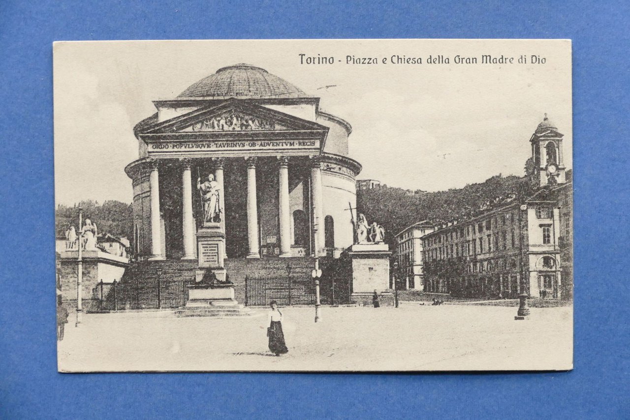 Cartolina Torino - Piazza e Chiesa della Gran Madre di …