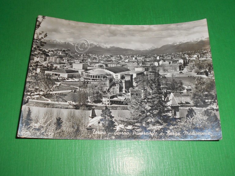 Cartolina Torino - Scorcio panoramico e Borgo Medioevale 1962. | Immagine Gallery 1