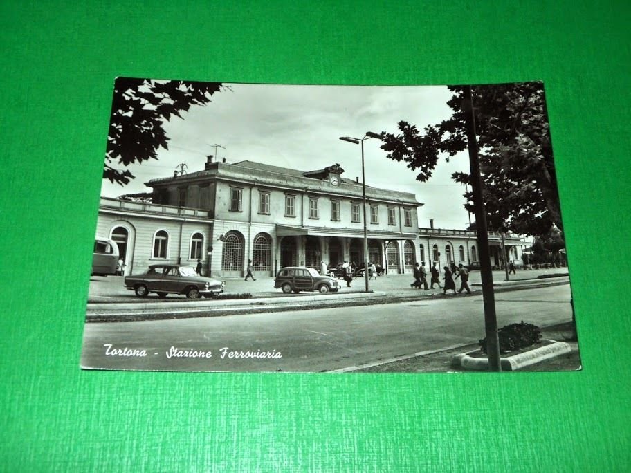 Cartolina Tortona - Stazione Ferroviaria 1964