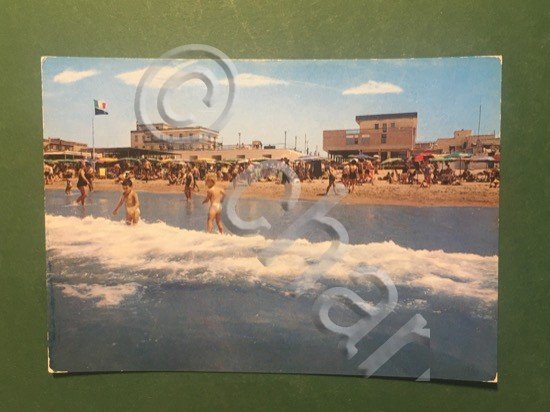 Cartolina Torvaianica - Spiaggia - 1970