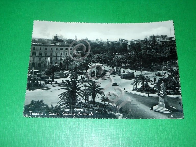 Cartolina Trapani - Piazza Vittorio Emanuele 1956 #1