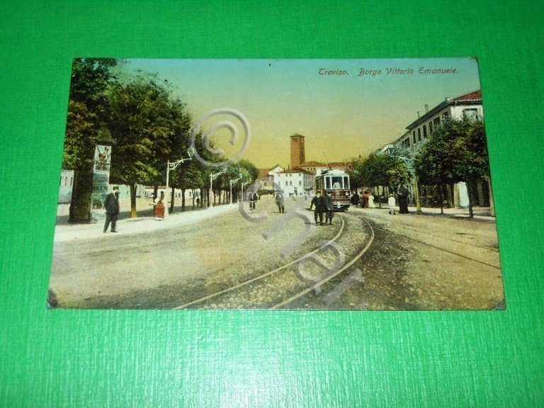 Cartolina Treviso - Borgo Vittorio Emanuele 1915.
