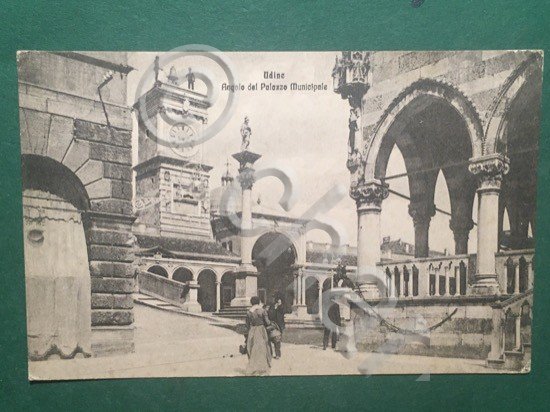 Cartolina Udine - Angolo del Palazzo Municipale - 1930 ca.