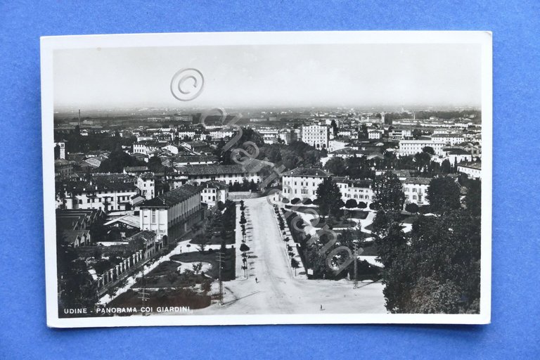 Cartolina Udine - Panorama con i giardini - 1930 ca.