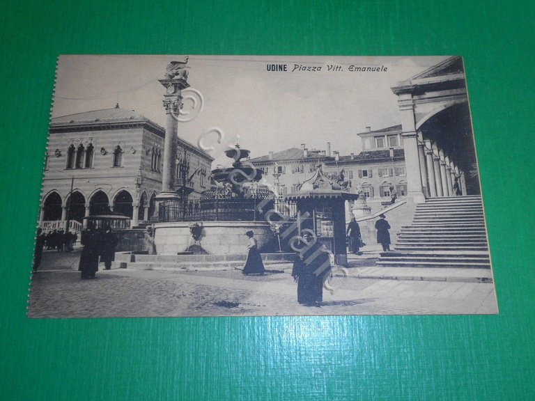 Cartolina Udine Piazza Vittorio Emanuele 1920 ca