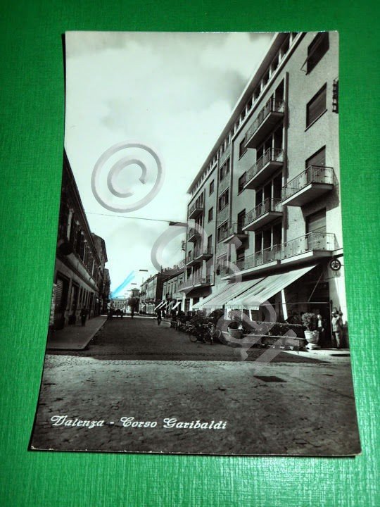 Cartolina Valenza - Corso Garibaldi 1960