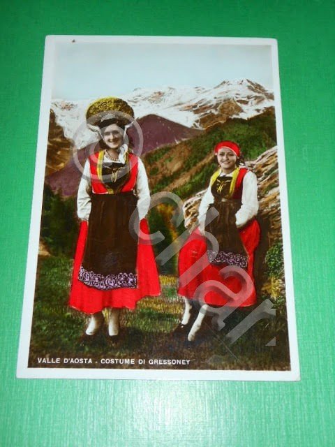 Cartolina Valle d' Aosta - Costume di Gressoney 1938.