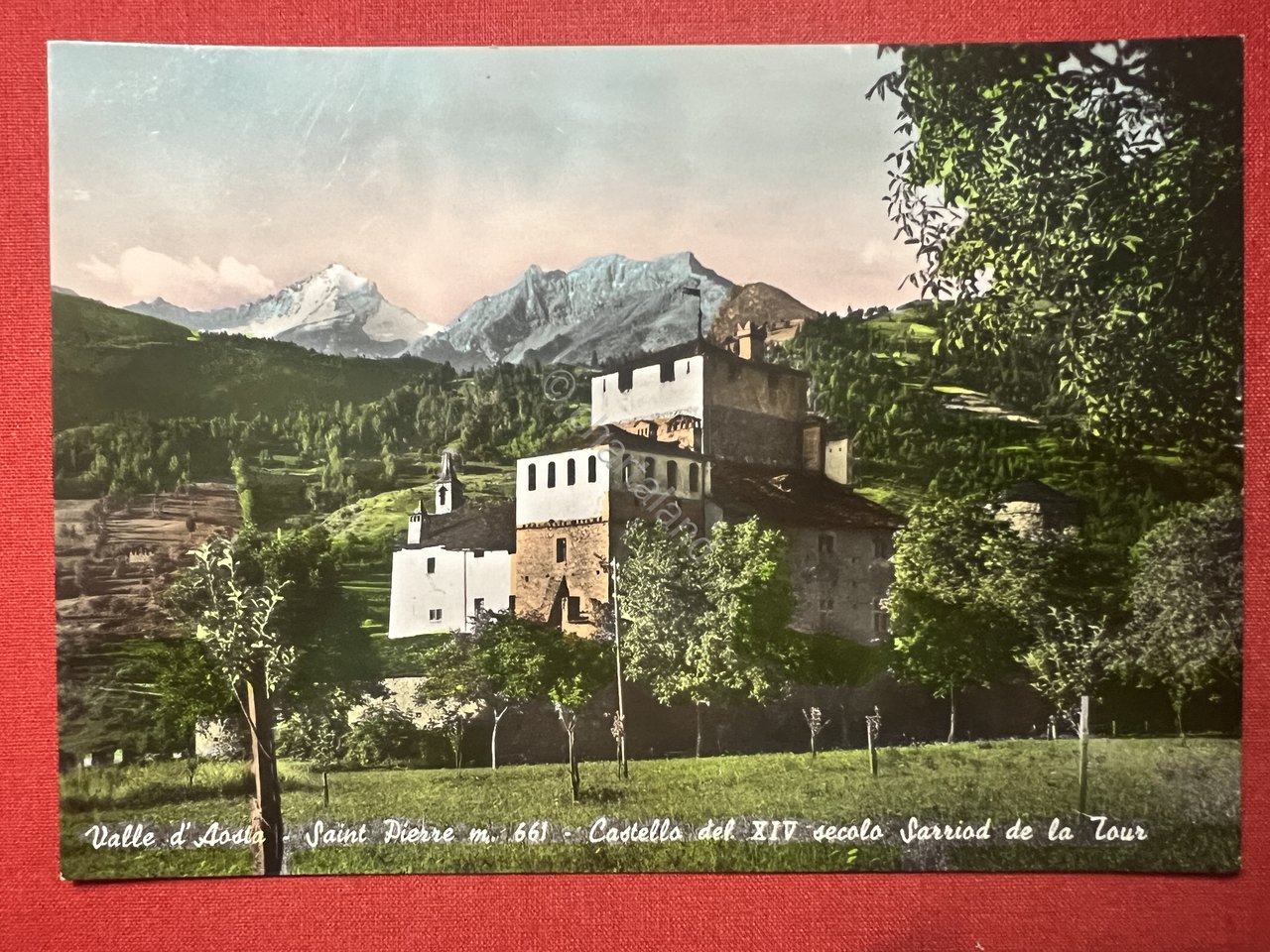Cartolina Valle d'Aosta - Saint Pierre - Castello del XIV …