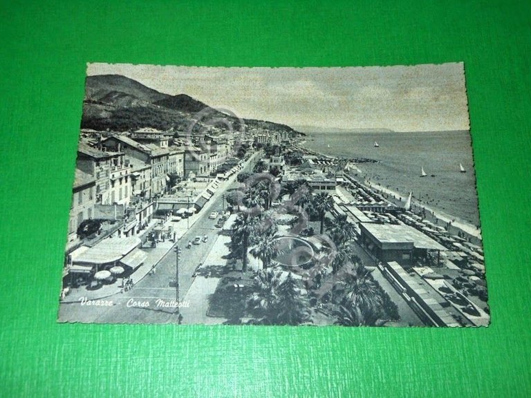 Cartolina Varazze -- Corso Matteotti 1950 ca.