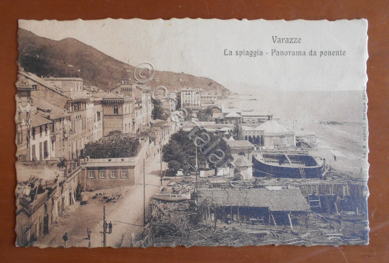 Cartolina Varazze - La spiaggia - Panorama da ponente - …