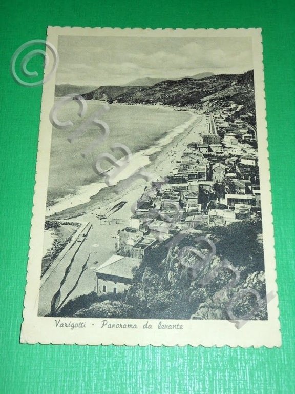 Cartolina Varigotti - Panorama da levante 1950
