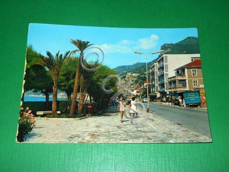 Cartolina Varigotti - Via Aurelia 1965