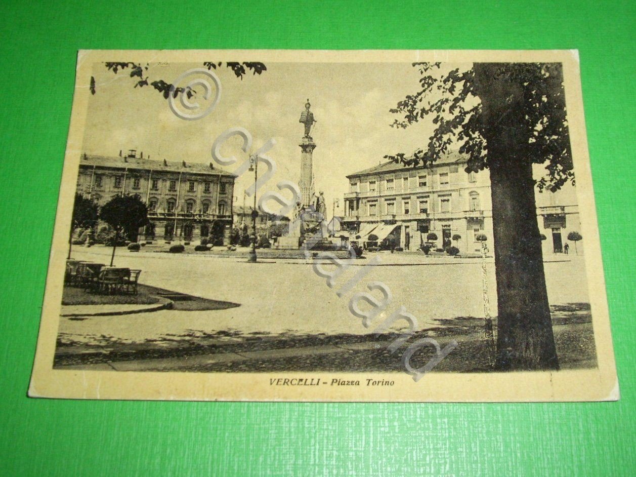 Cartolina Vercelli - Piazza Torino 1951.