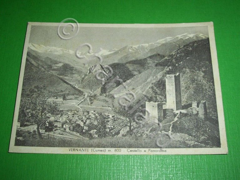 Cartolina Vernante ( Cuneo ) - Castello e Panorama 1947.