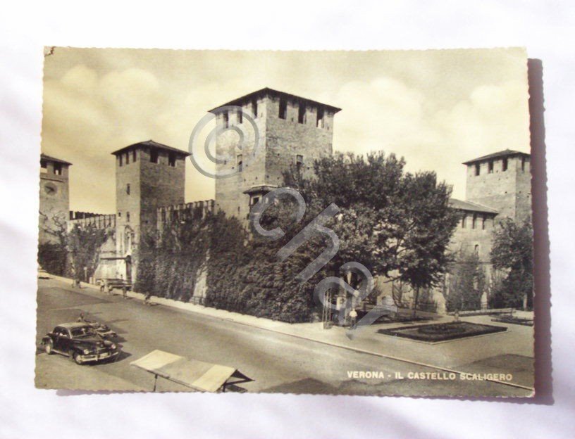 Cartolina Verona - Il Castello Scaligero 1950 ca.