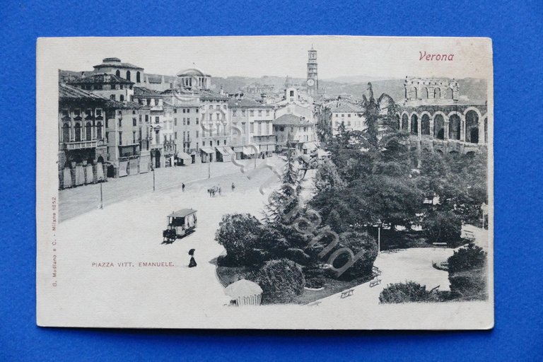 Cartolina Verona - Piazza Vittorio Emanuele - 1900 ca..