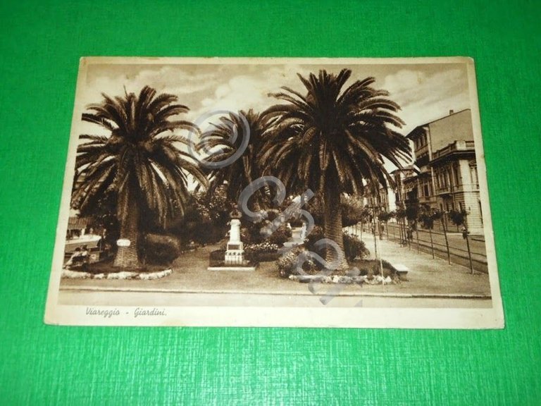 Cartolina Viareggio - Giardini 1936
