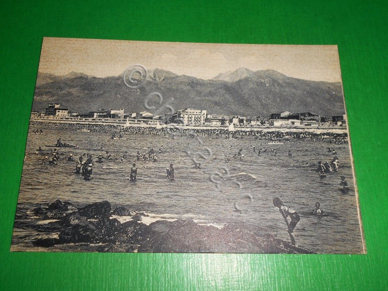 Cartolina Viareggio - Saluti dal Mare 1955 ca