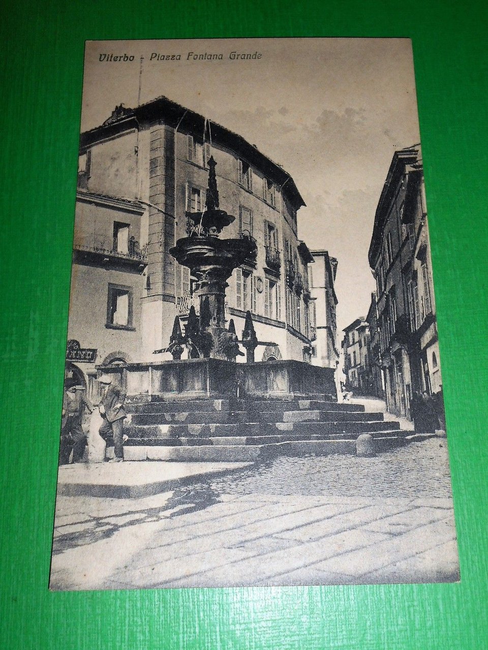 Cartolina Viterbo - Piazza Fontana Grande 1920 ca