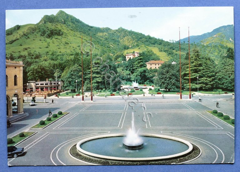 Cartolina Vittorio Veneto - Giardini Pubblici - 1970