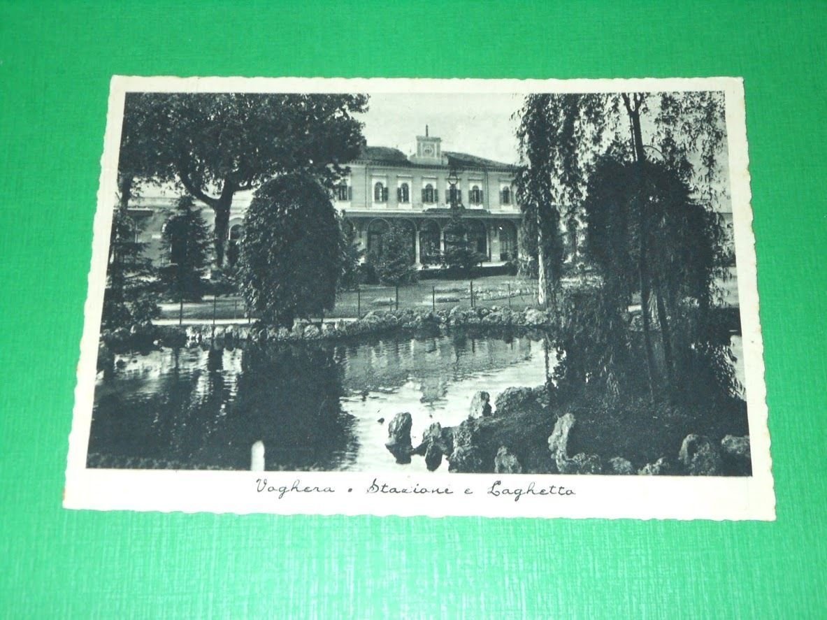 Cartolina Voghera - Stazione e Laghetto 1940 ca.