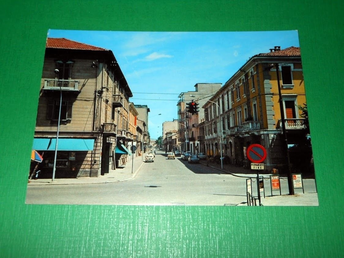 Cartolina Voghera - Via Garibaldi 1965 ca.