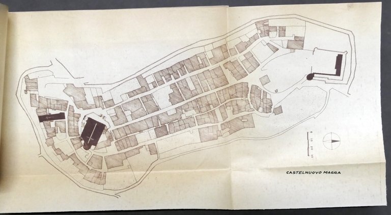 Edoardo Detti - Urbanistica Minore Toscana Nicola Ortonovo Castelnuovo anni …