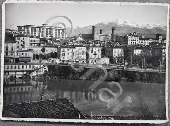 Foto d'archivio per cartolina Lungo la Dora Baltea anni '50 …