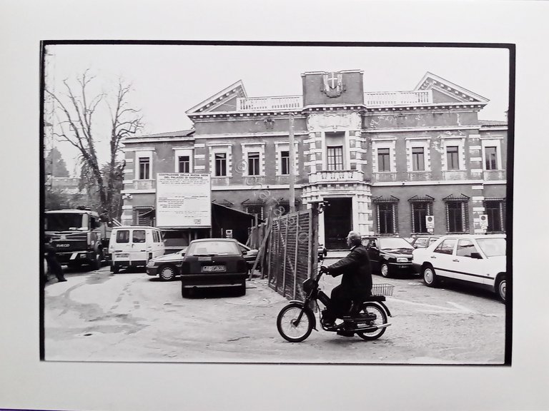 Foto di Maurizio Totaro - Varese - Palazzo di Giustizia …