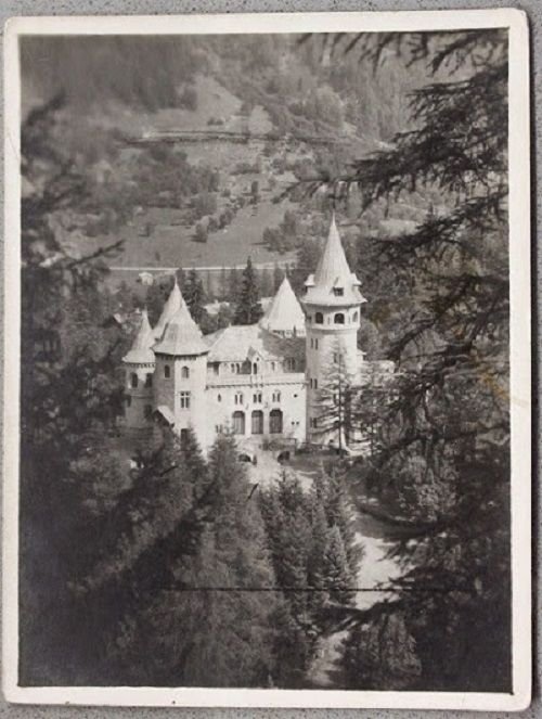 Foto Montagna Valle d'Aosta - 1950 ca Castello Savoia Gressoney