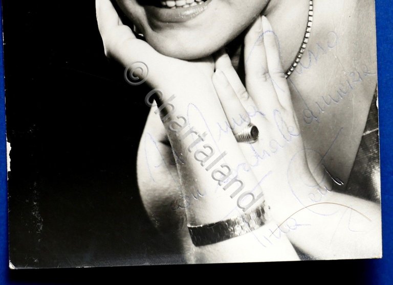 Fotocartolina con Autografo della cantante e doppiatrice Tina Centi - … | Immagine Gallery 2