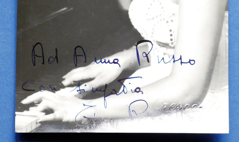 Fotocartolina con Autografo della cantante Gina Rizzotti - 1955 ca. | Immagine Gallery 2