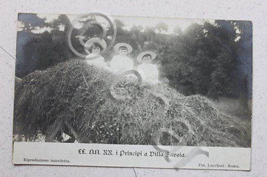 Fotocartolina principi sovrani Italia Jolanda Mafalda Umberto 1910 ca