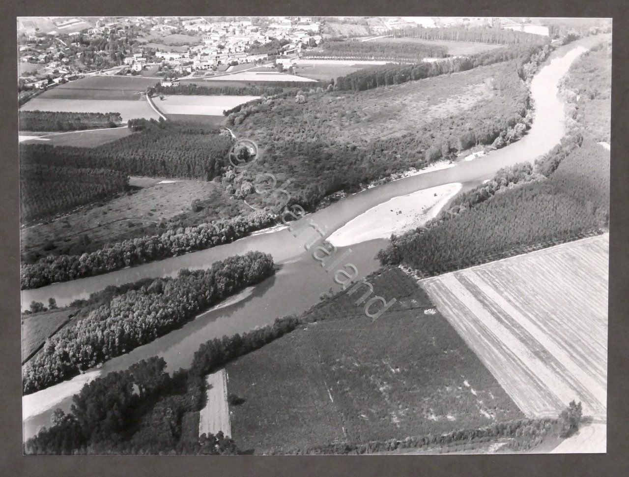 Fotografia aerea - Confluenza dei fiumi Tanaro e Bormida - …