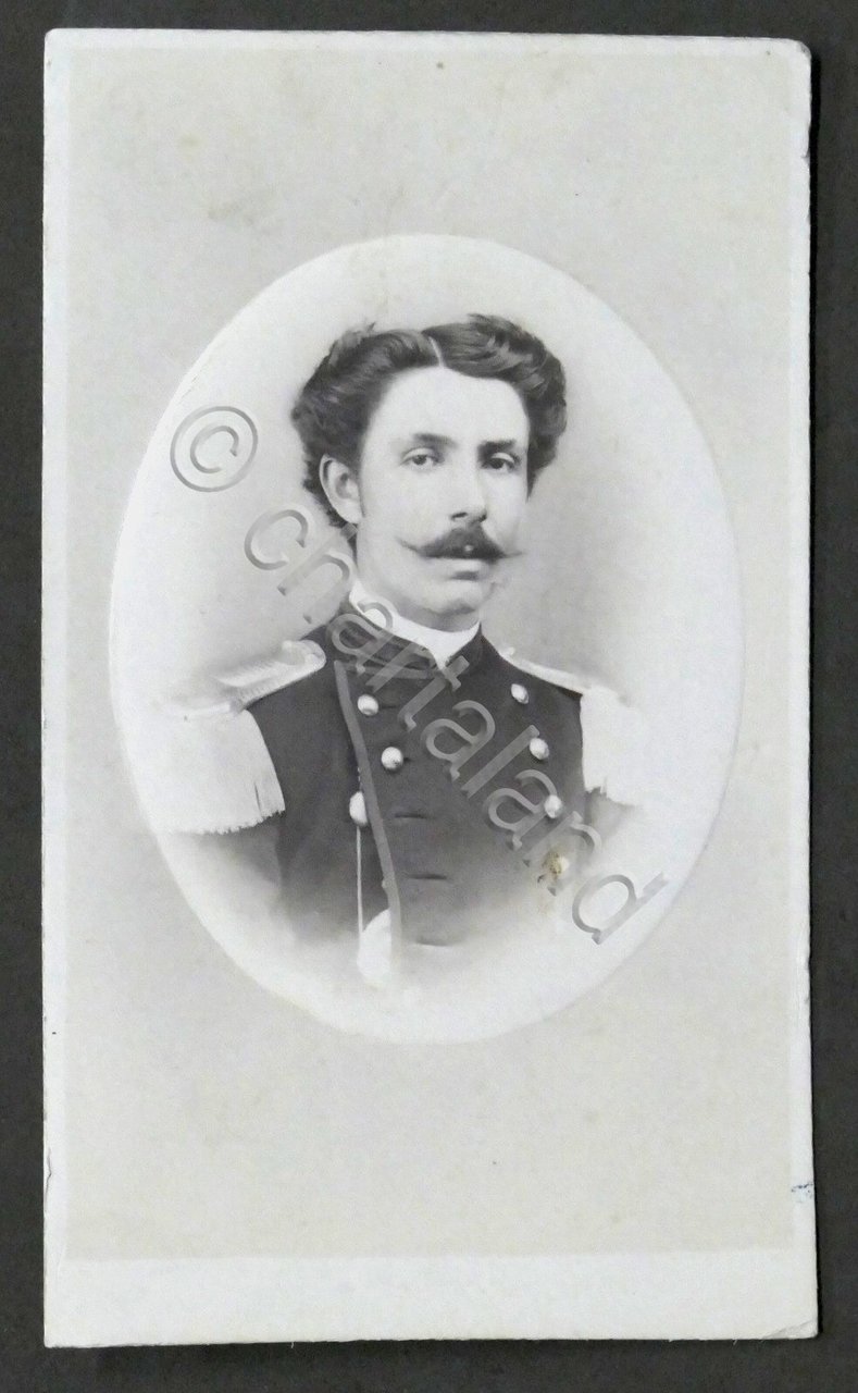 Fotografia albumina - Ufficiale nei Lancieri di Pinerolo - 1870 | Immagine principale