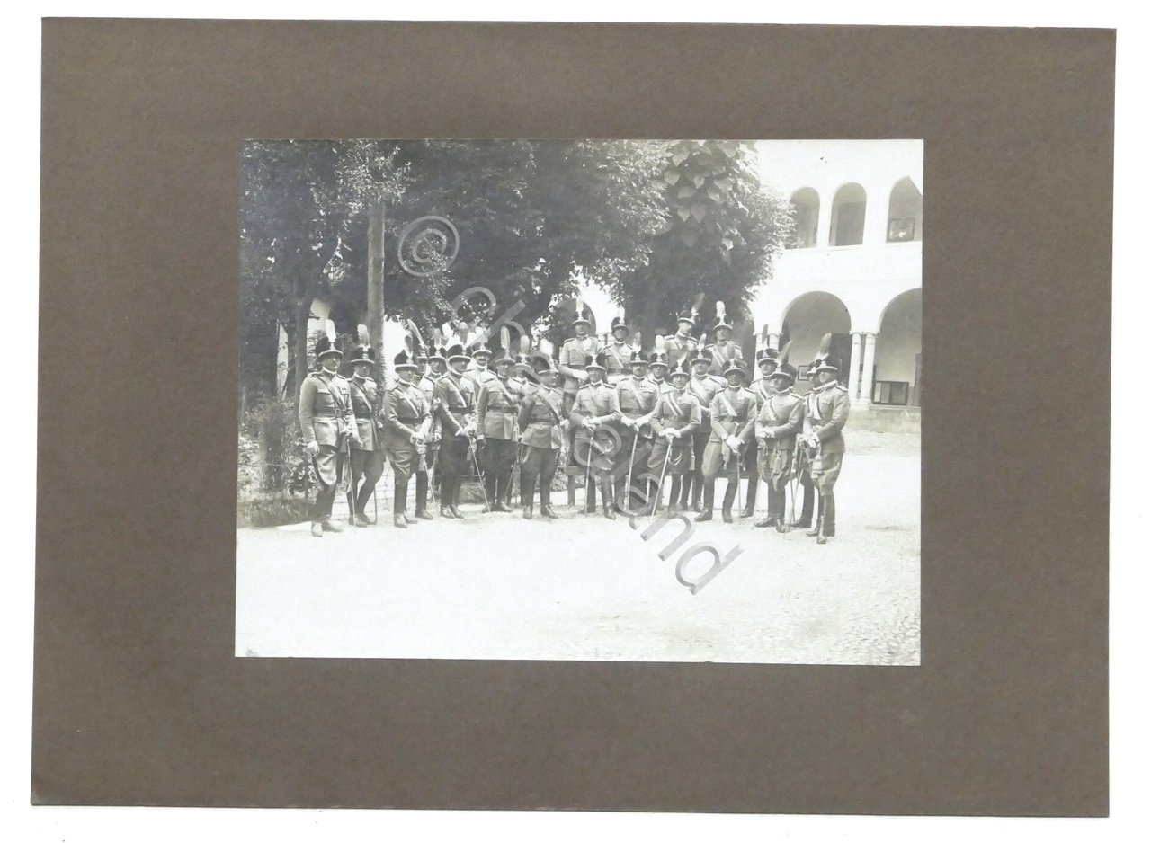 Fotografia Cavalleggeri - Caserma Vittorio Emanuele II di Voghera anni …