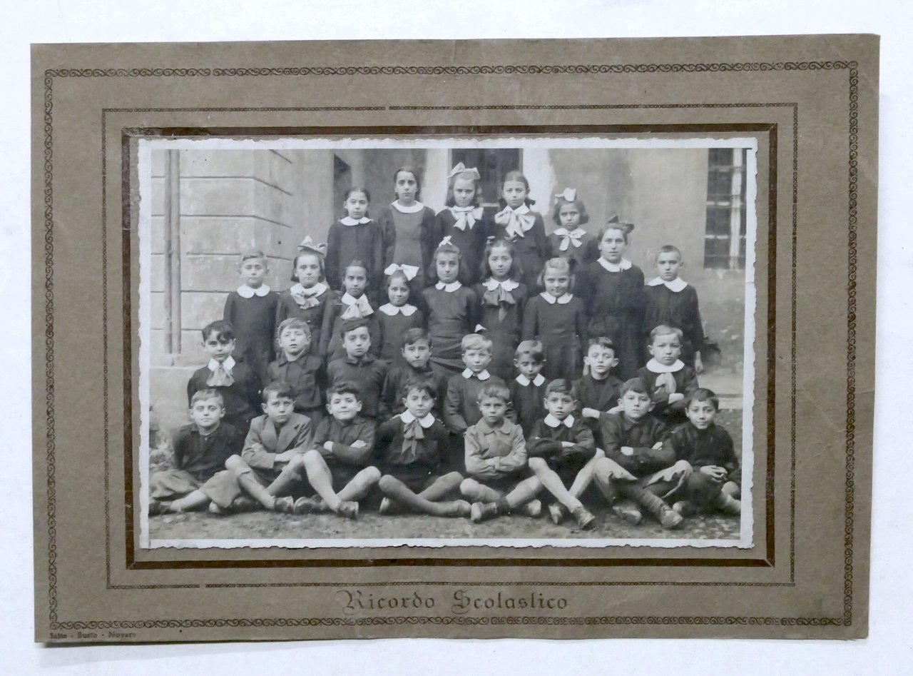 Fotografia Classe Elementare - Borgo Vercelli - Anno scolastico 1942 …